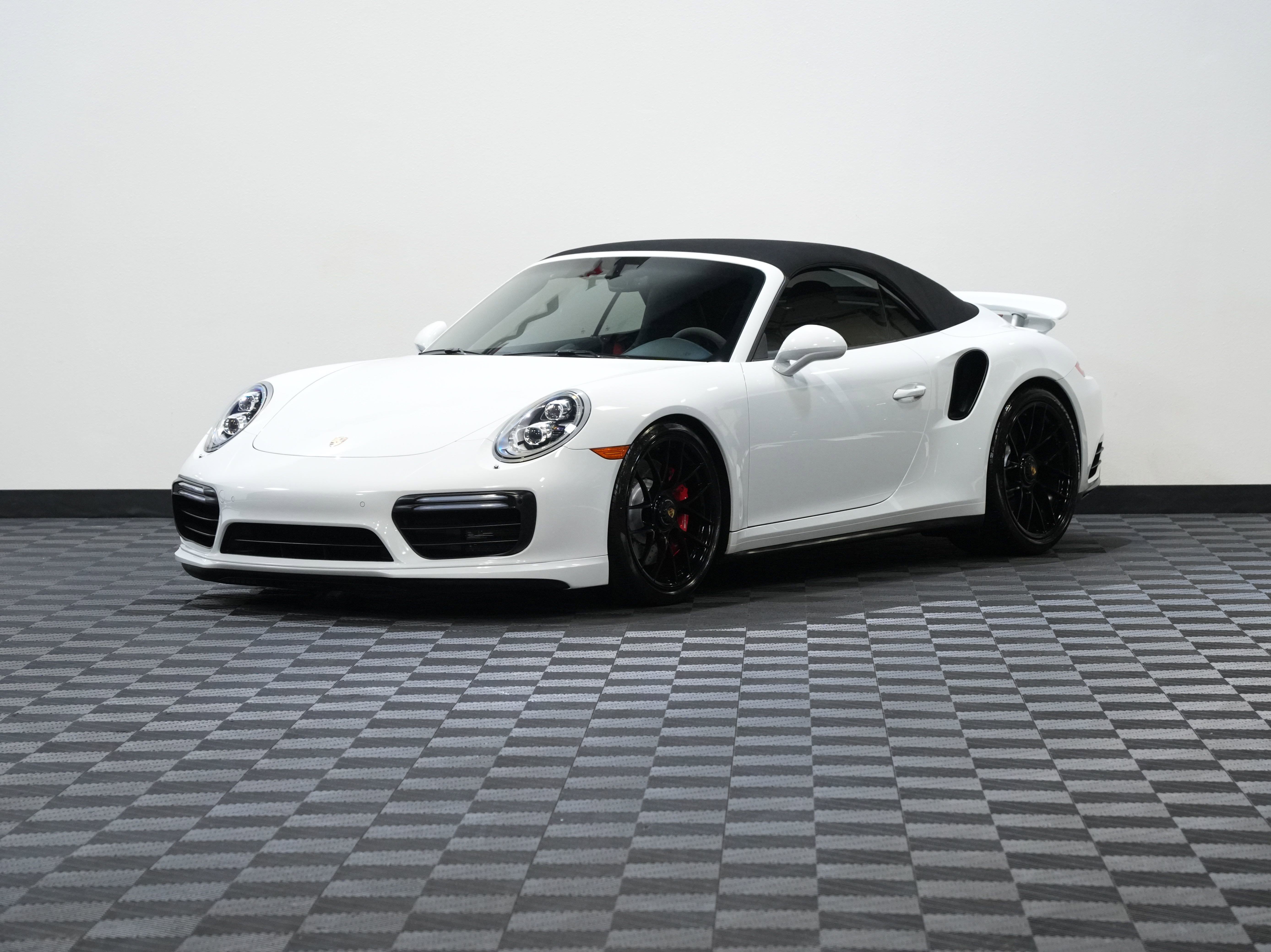 Used 2017 Porsche 911 Turbo AWD/4WD image 4