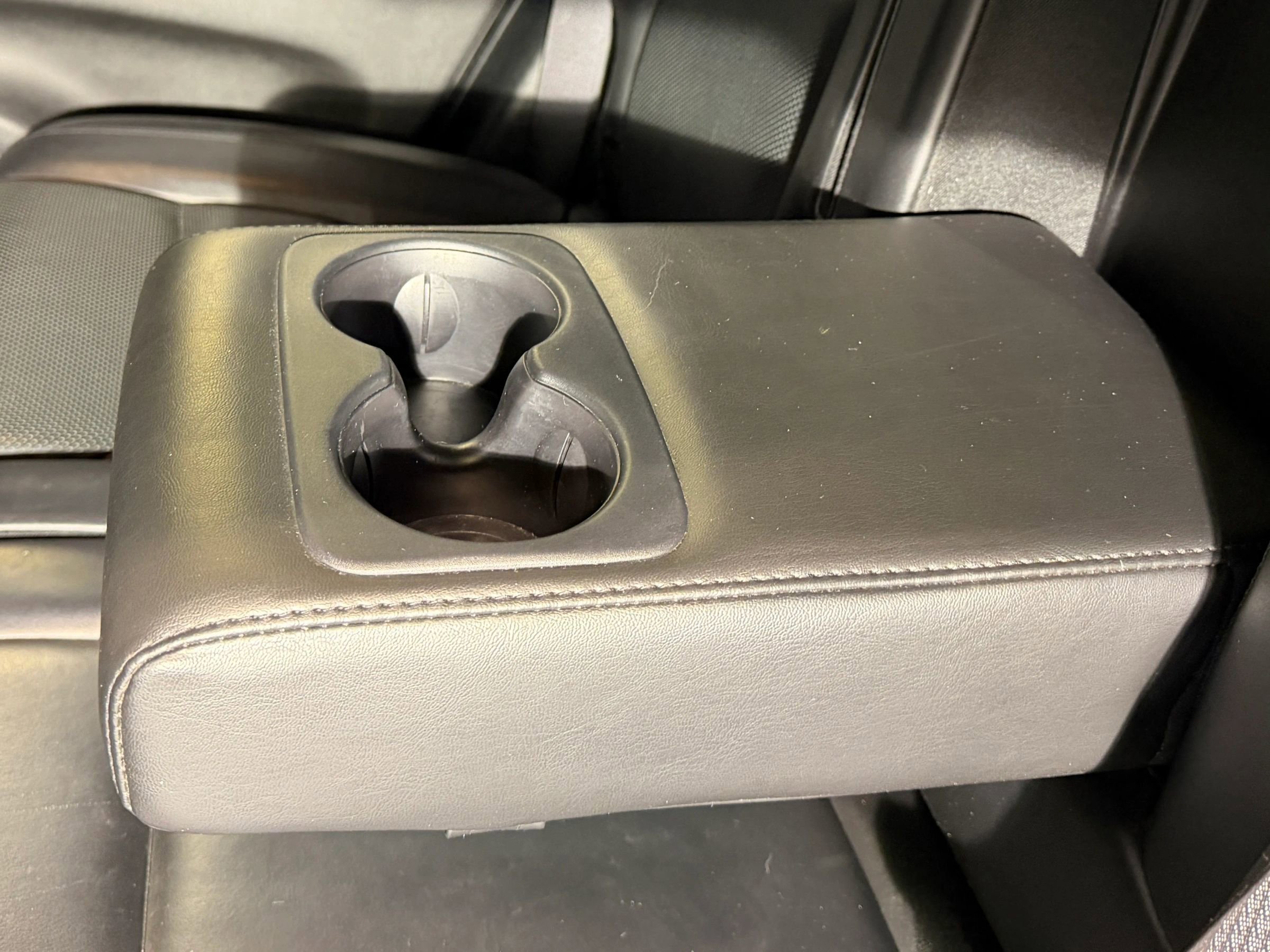 Used 2020 Jeep Grand Cherokee Limited w/ Luxury Group II image 22