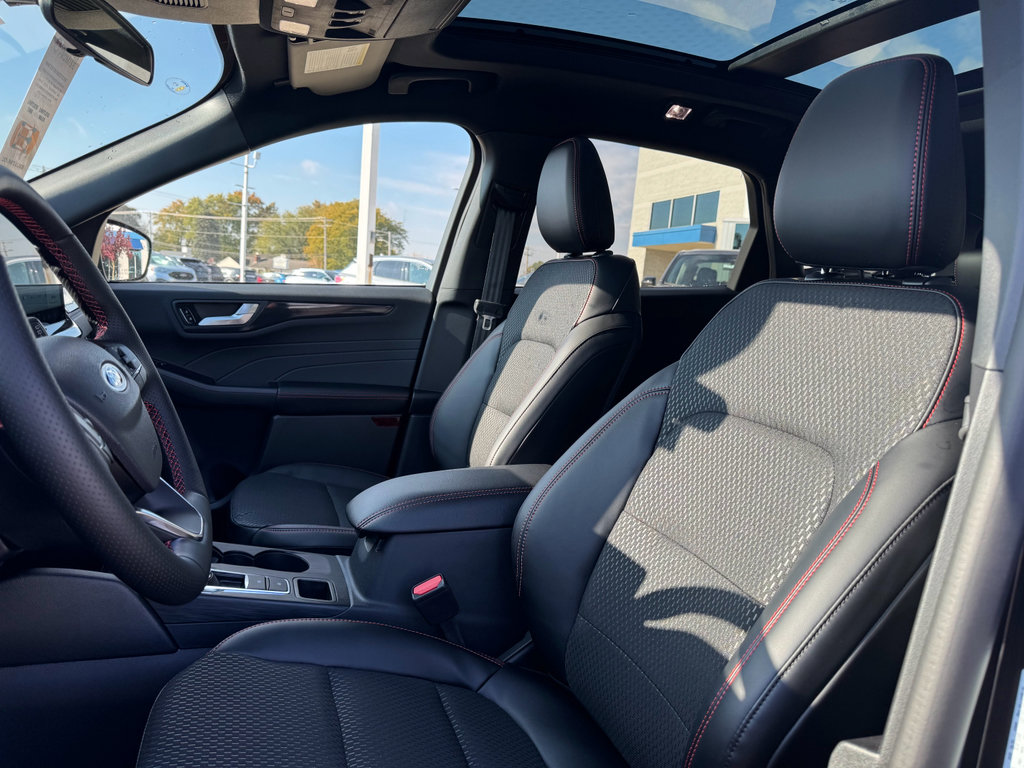 New 2026 Ford Escape ST-Line image 23