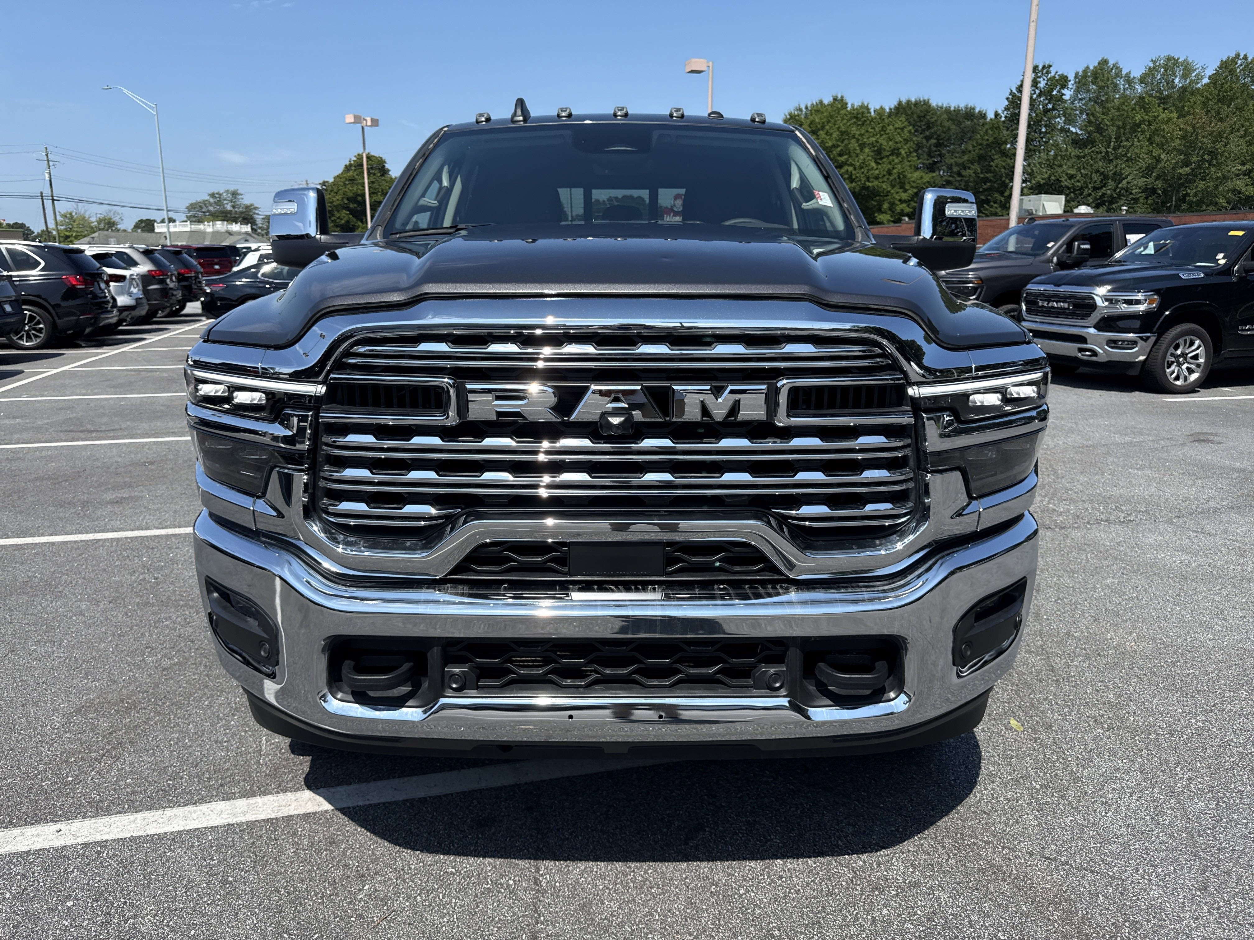 Used 2025 RAM 2500 Limited w/ Chrome Bumper Package image 3