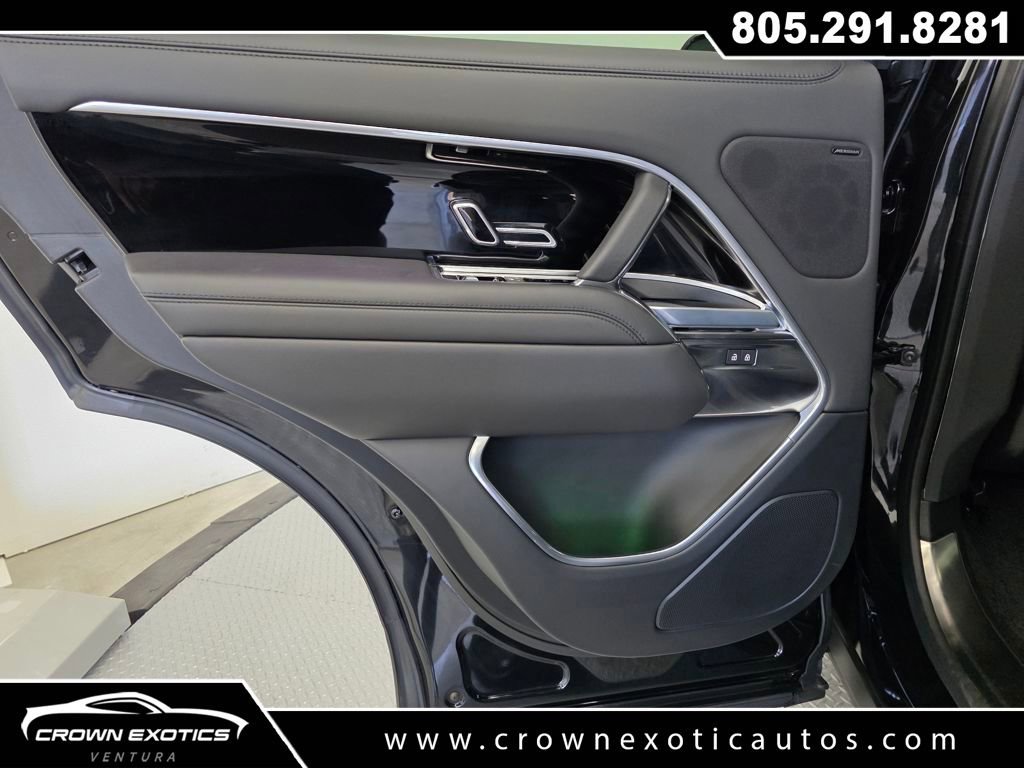 Used 2024 Land Rover Range Rover SE image 23