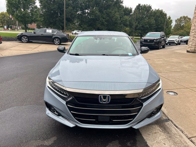 Used 2022 Honda Accord Sport image 2