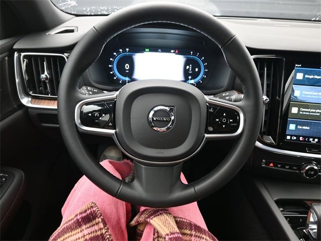 Used 2023 Volvo S60 B5 Plus w/ Climate Package image 23