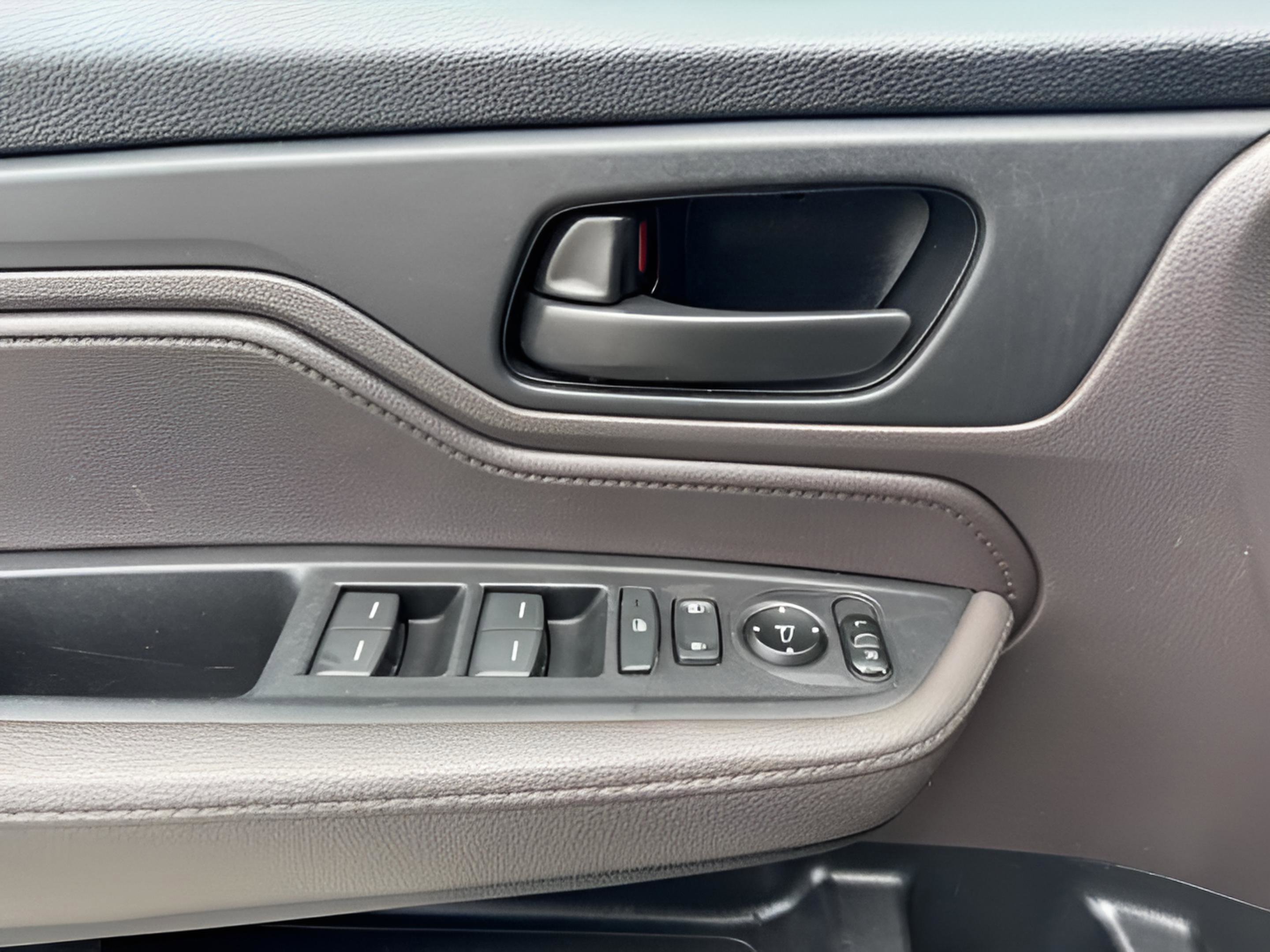 Used 2019 Honda Odyssey EX image 20