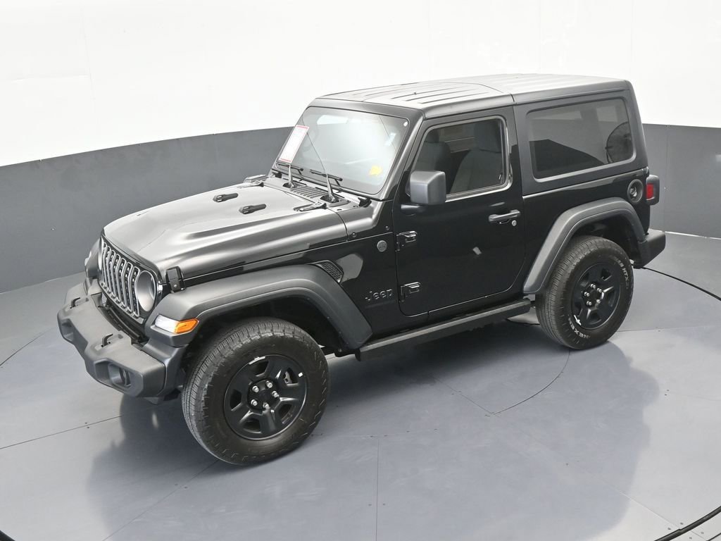 Used 2025 Jeep Wrangler Sport image 42