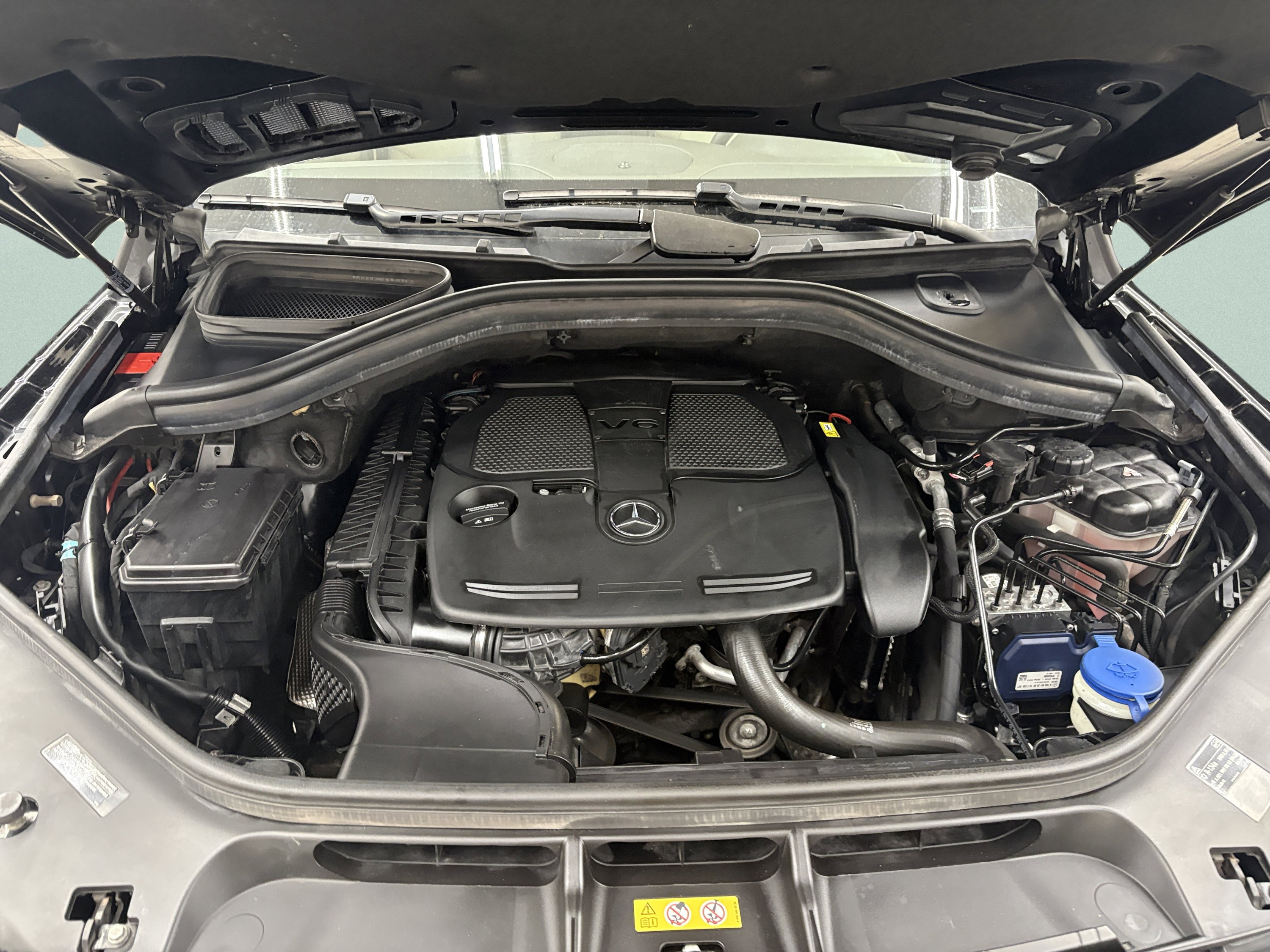 Used 2015 Mercedes-Benz ML 350 4MATIC image 8