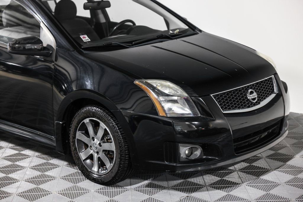 Used 2012 Nissan Sentra 2.0 SR w/ Special Edition Pkg image 5