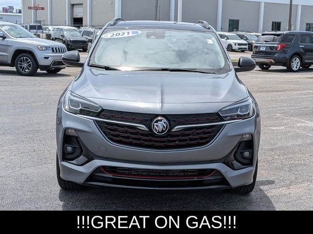 Used 2021 Buick Encore GX Essence w/ Experience Buick Package FWD image 3