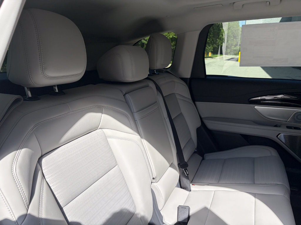 New 2026 Lincoln Nautilus Reserve AWD/4WD image 23