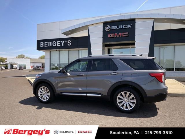 Used 2021 Ford Explorer Limited w/ Equipment Group 301A AWD/4WD image 23