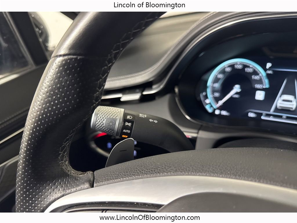 Used 2023 Genesis GV70 3.5T Sport w/ Sport Prestige Package image 31