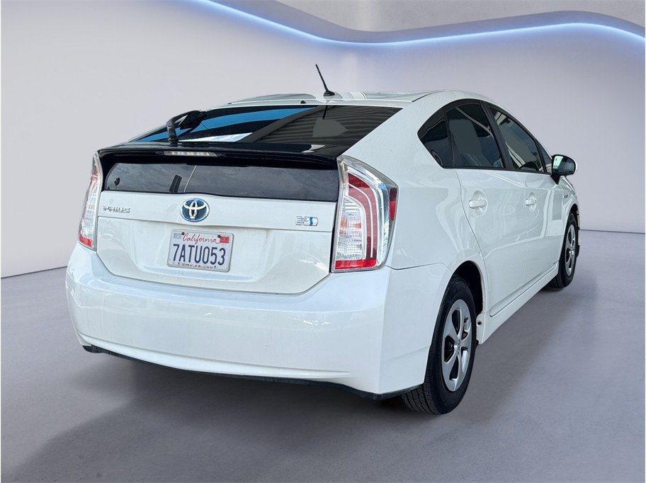 Used 2014 Toyota Prius Two FWD image 6