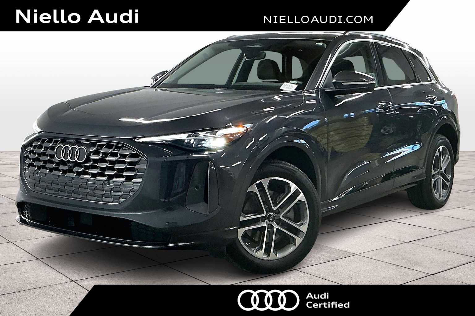 Used 2025 Audi Q5 Premium Plus w/ Premium Plus image 1