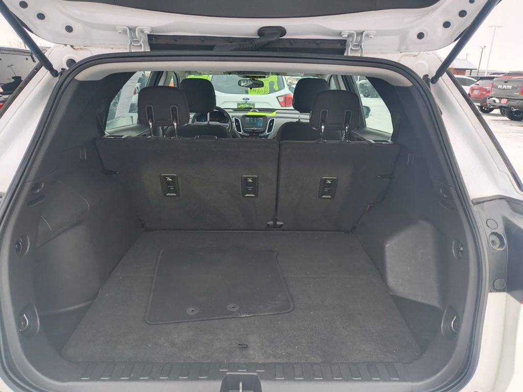 Used 2018 Chevrolet Equinox LS image 12