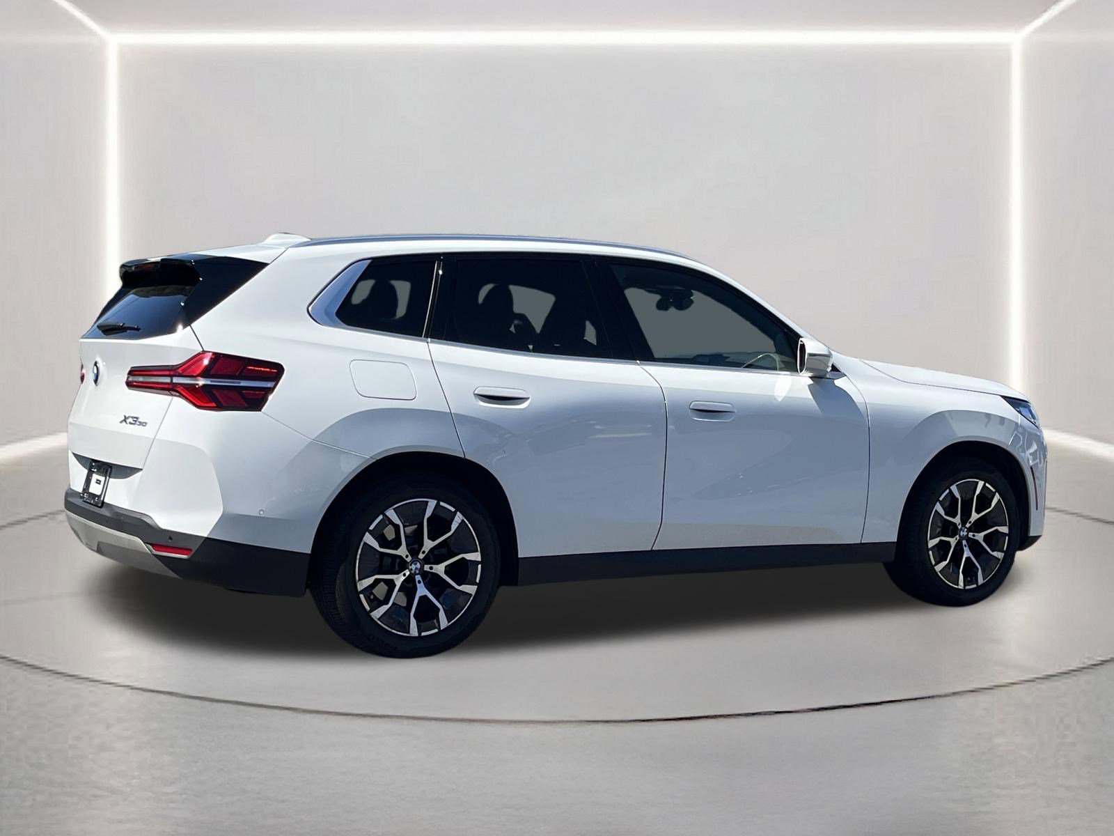 Used 2025 BMW X3 xDrive30i w/ Convenience Package image 26