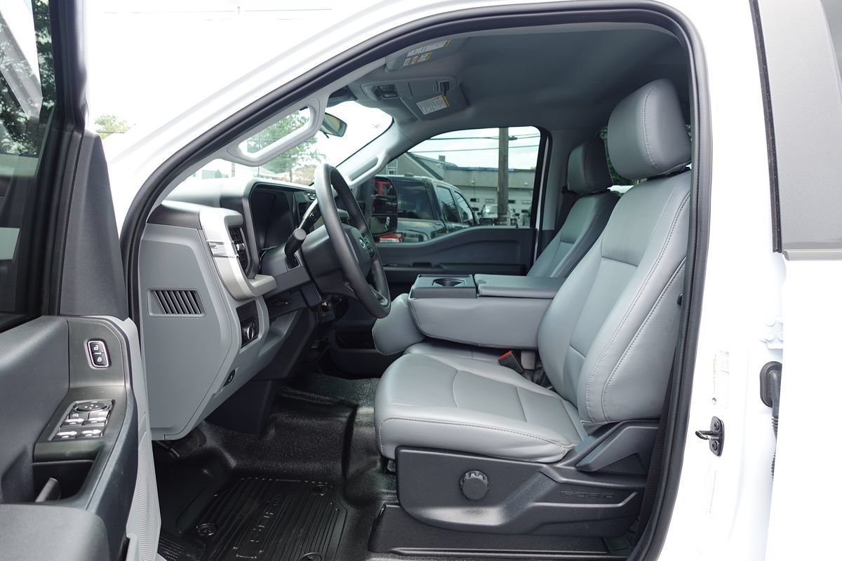 Used 2024 Ford F350 XL w/ XL Off-Road Package AWD/4WD image 17