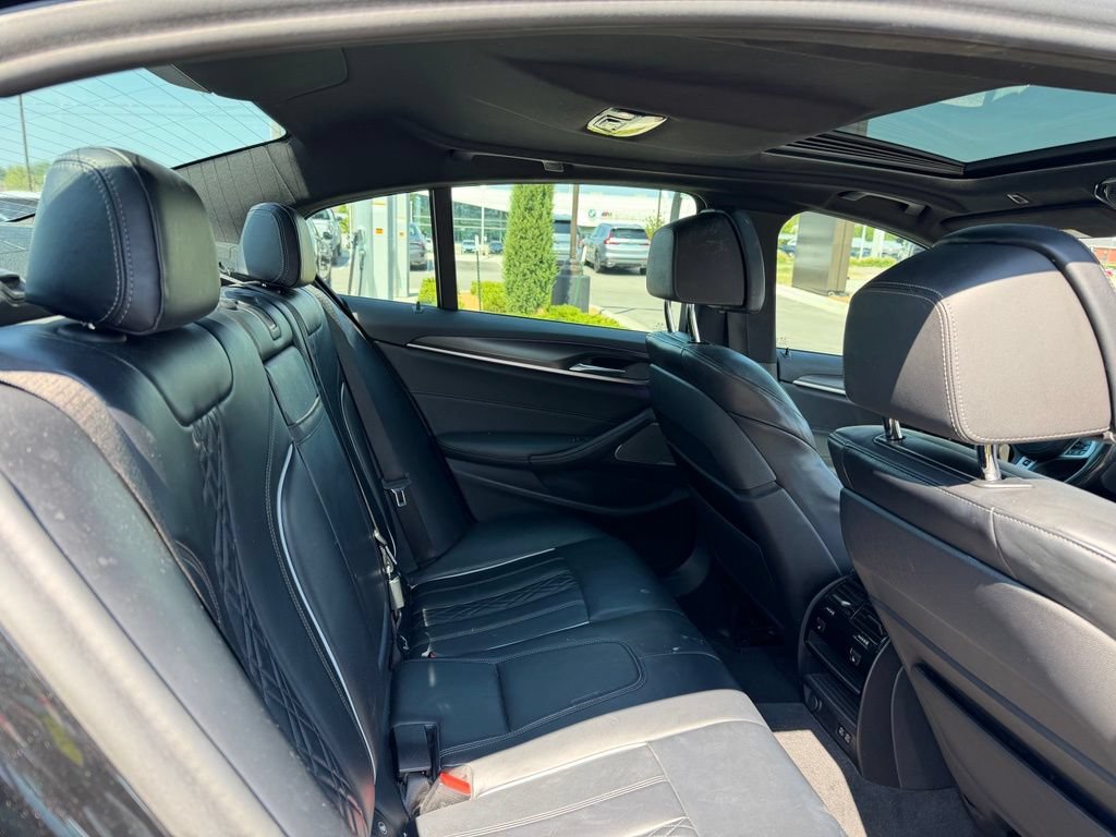 Used 2021 BMW 540i xDrive w/ M Sport Package AWD/4WD image 12