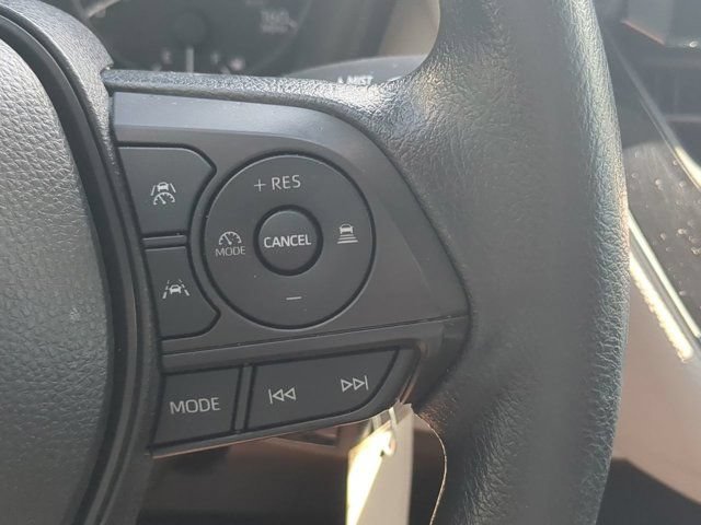 Used 2023 Toyota Corolla LE FWD image 21