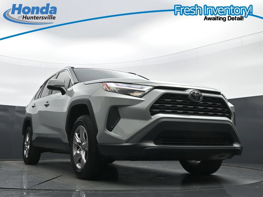 Used 2023 Toyota RAV4 XLE w/ Convenience Package FWD image 29