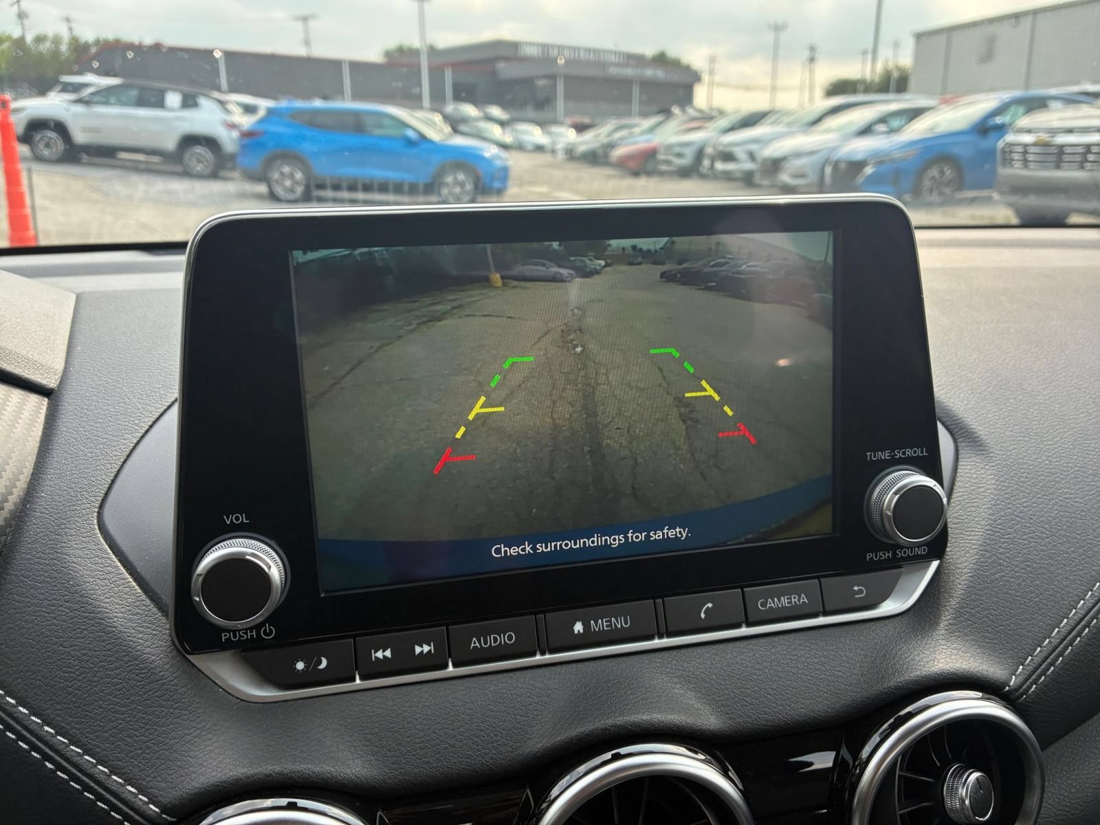 Used 2025 Nissan Sentra SV FWD image 16