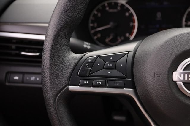 Certified 2025 Nissan Altima 2.5 SV FWD image 11