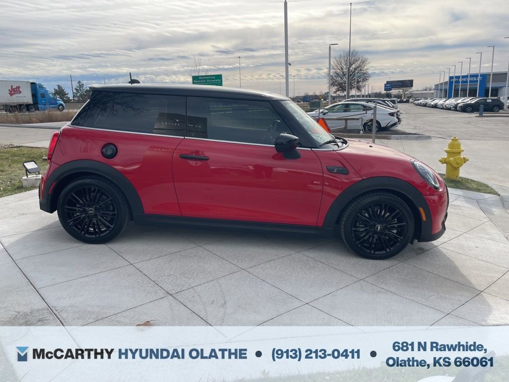 Used 2024 MINI Cooper S image 17