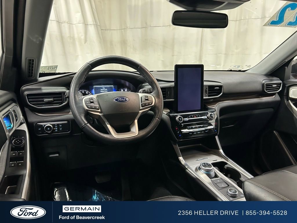 Used 2022 Ford Explorer Limited w/ Limited Technology Package image 14