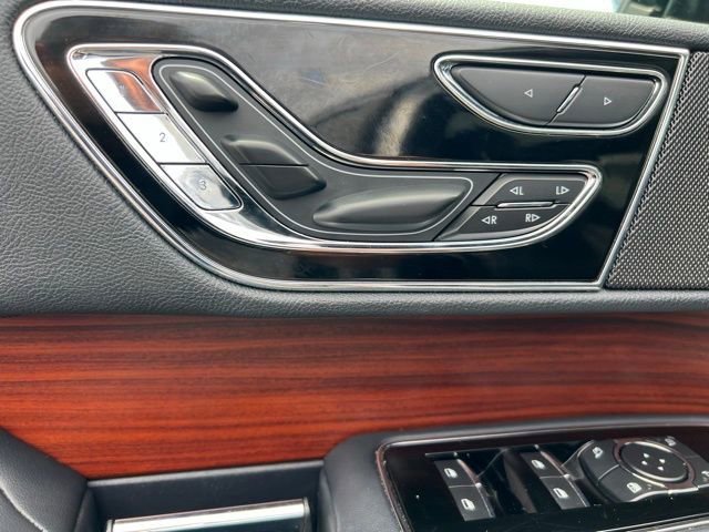 Used 2022 Lincoln Navigator L Reserve image 27