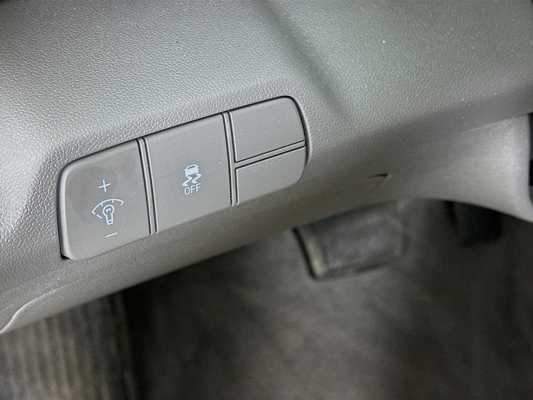 Used 2024 Hyundai Elantra SEL image 11