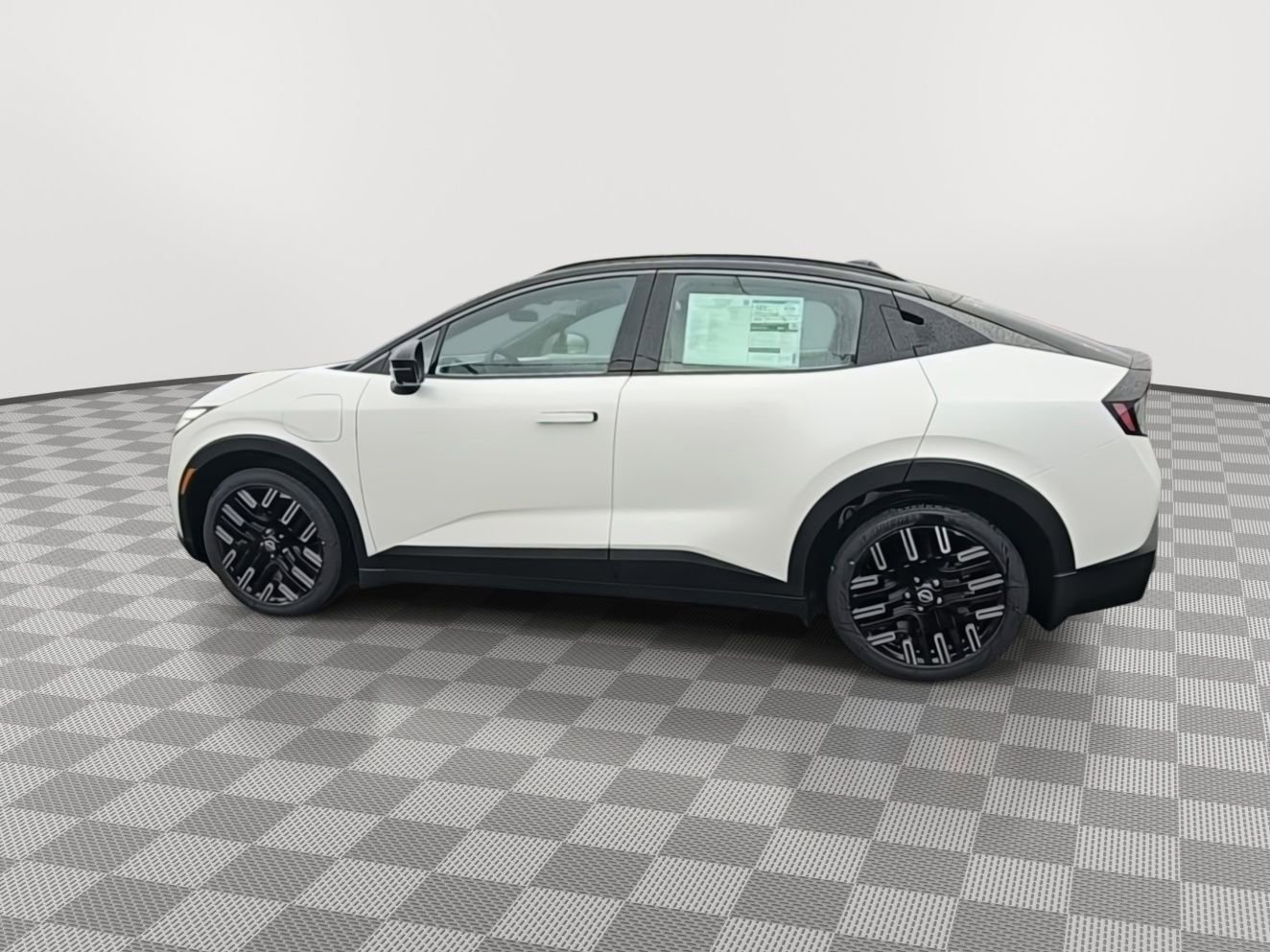 New 2026 Nissan Leaf Platinum+ w/ Cargo Package (Platinum+) image 5