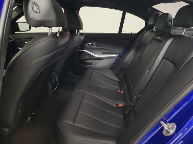 Used 2024 BMW 330i Sedan w/ M Sport Package RWD image 13