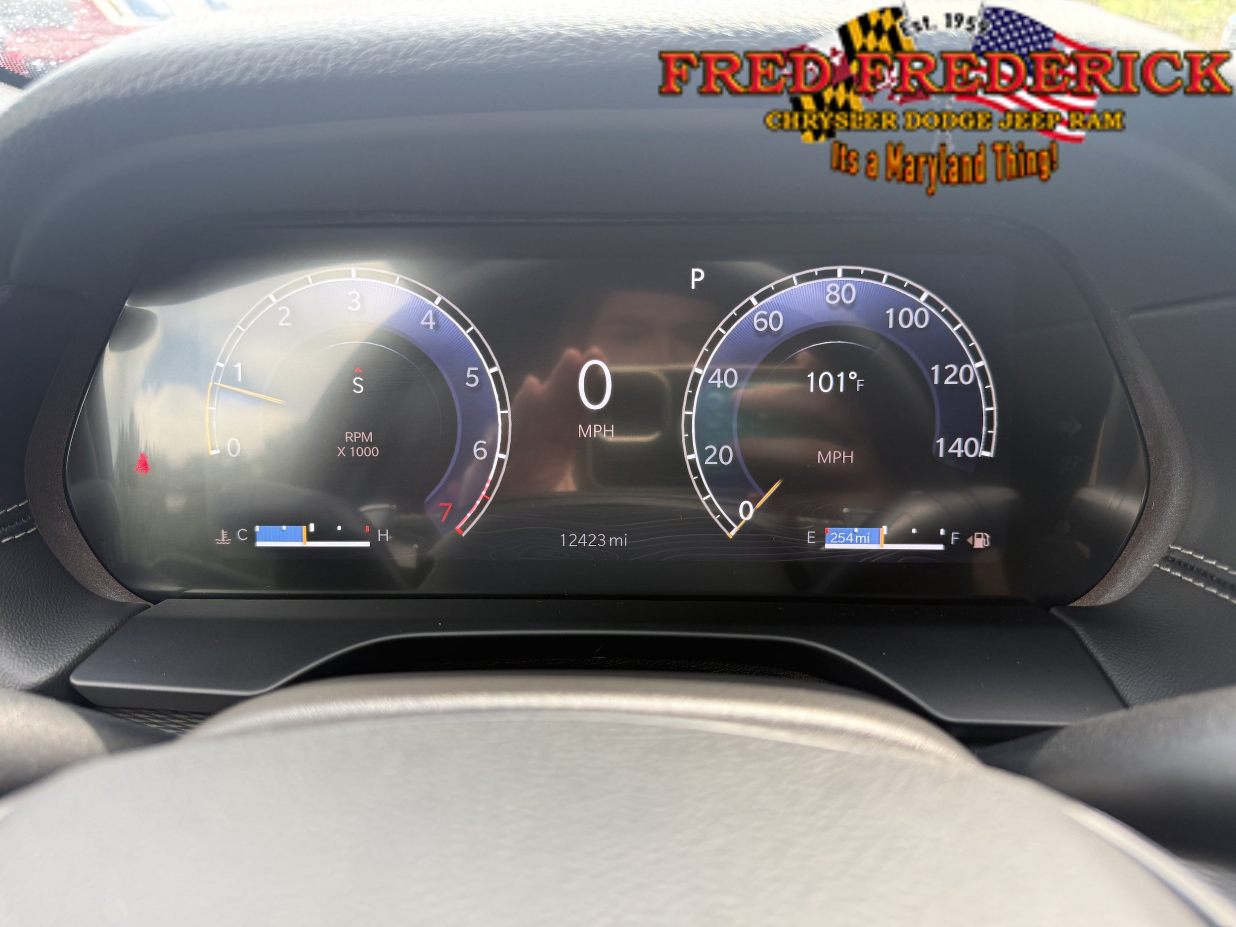 Used 2025 Jeep Grand Cherokee Laredo X AWD/4WD image 11