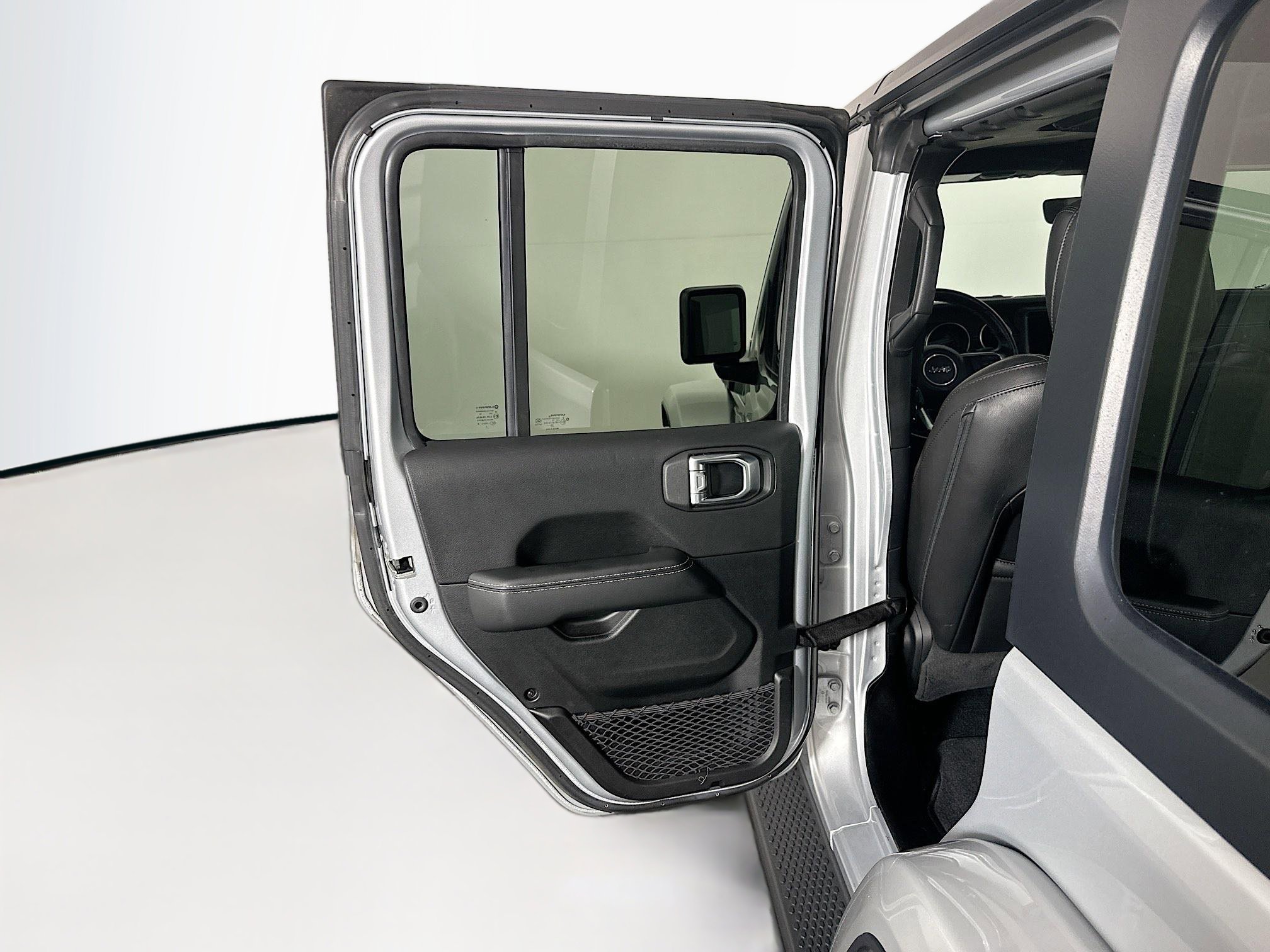 Used 2023 Jeep Wrangler Sahara w/ Cold Weather Group image 26