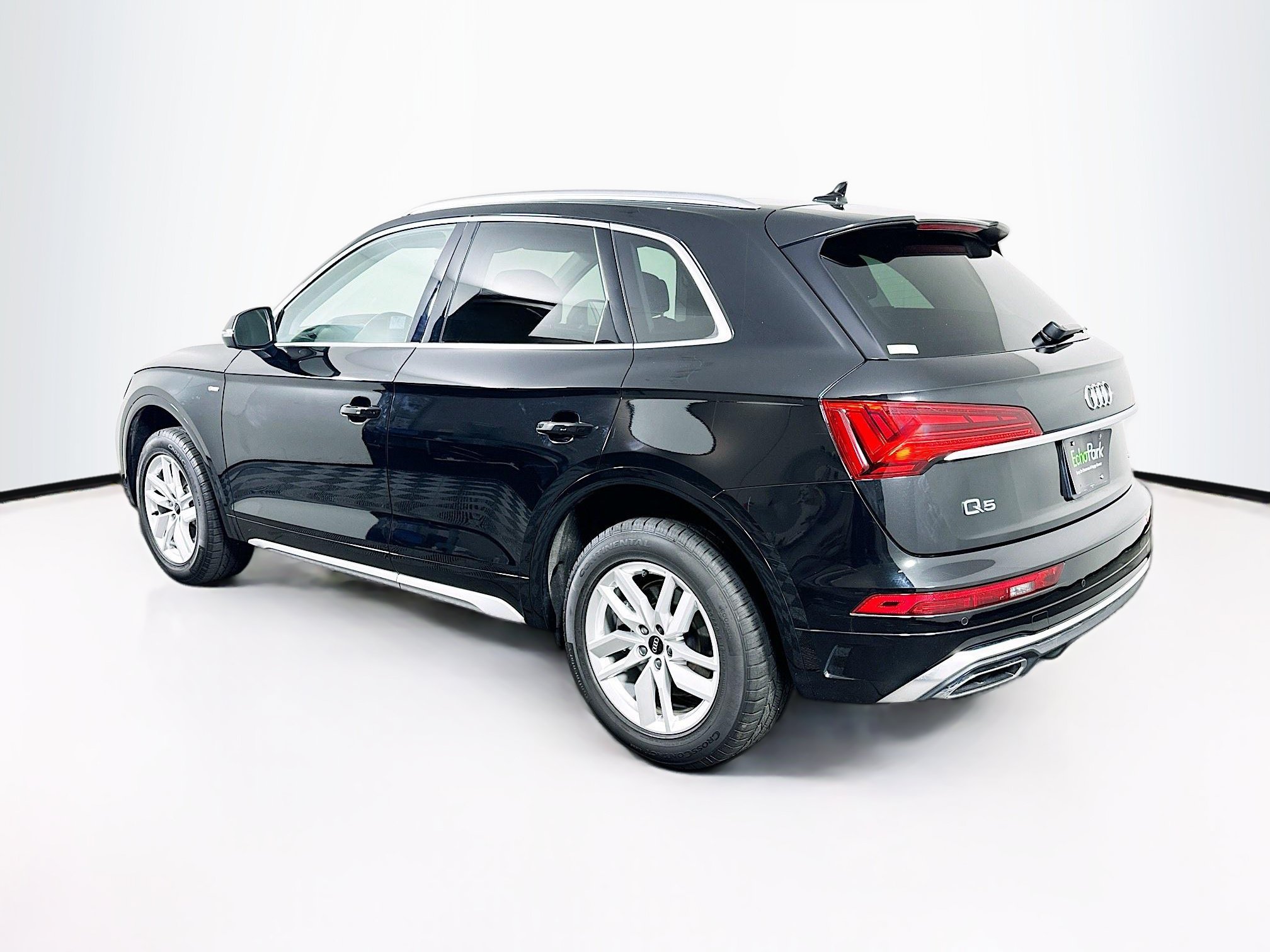 Used 2023 Audi Q5 2.0T Premium w/ Convenience Package AWD/4WD image 5