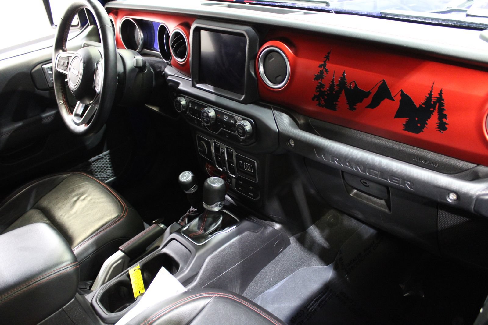 Used 2019 Jeep Wrangler Unlimited Rubicon AWD/4WD image 35