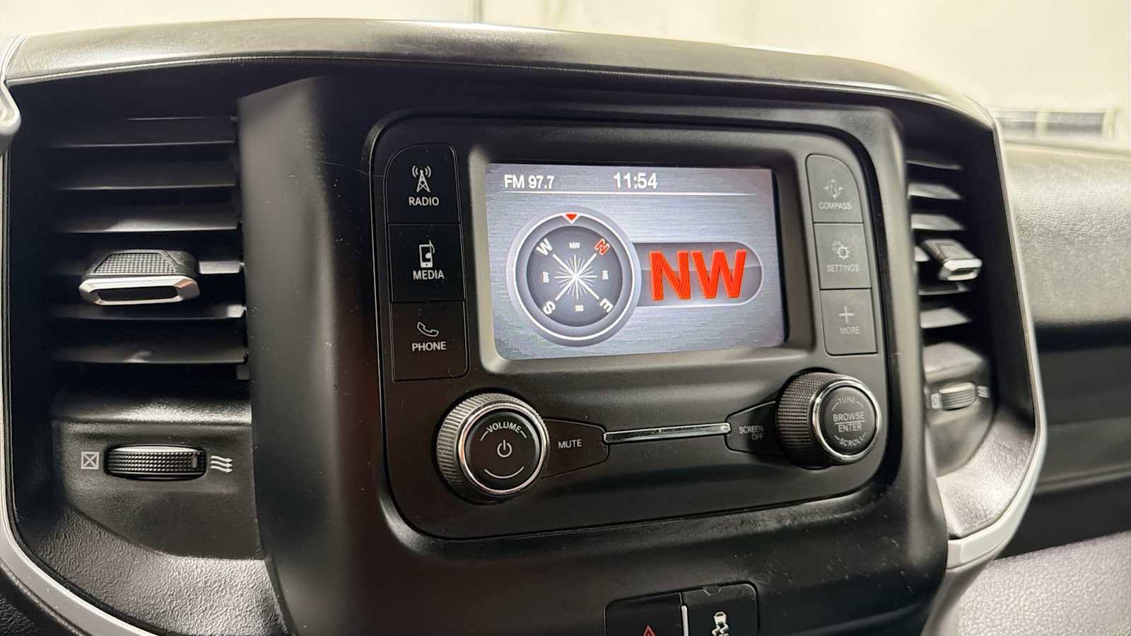Used 2021 RAM 2500 Big Horn AWD/4WD image 20