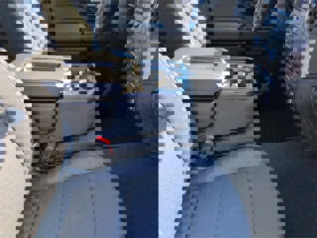 Used 2024 Chevrolet Silverado 1500 Custom image 22