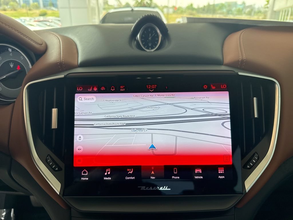 Certified 2023 Maserati Ghibli Modena Q4 AWD/4WD image 15