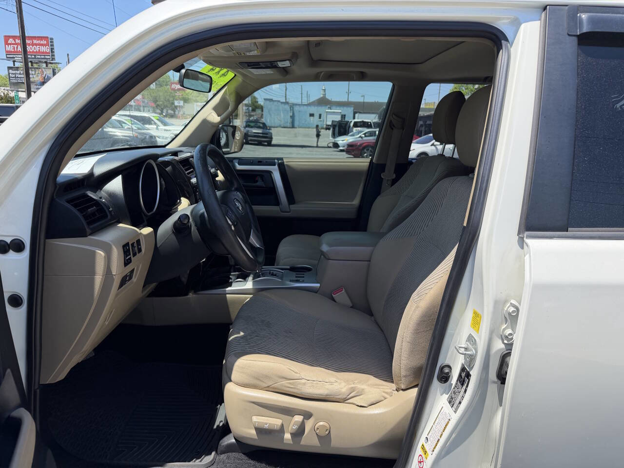 Used 2010 Toyota 4Runner SR5 AWD/4WD image 9