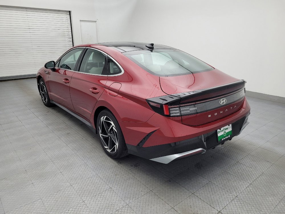Used 2024 Hyundai Sonata SEL w/ Convenience Package FWD image 5