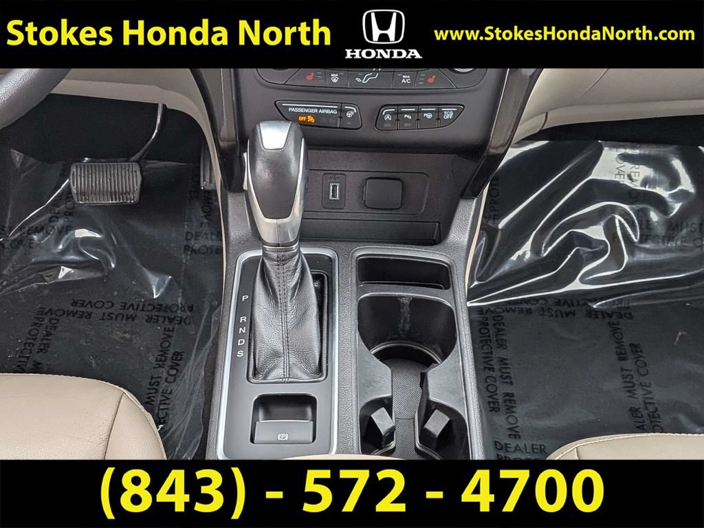 Used 2019 Ford Escape Titanium FWD image 23