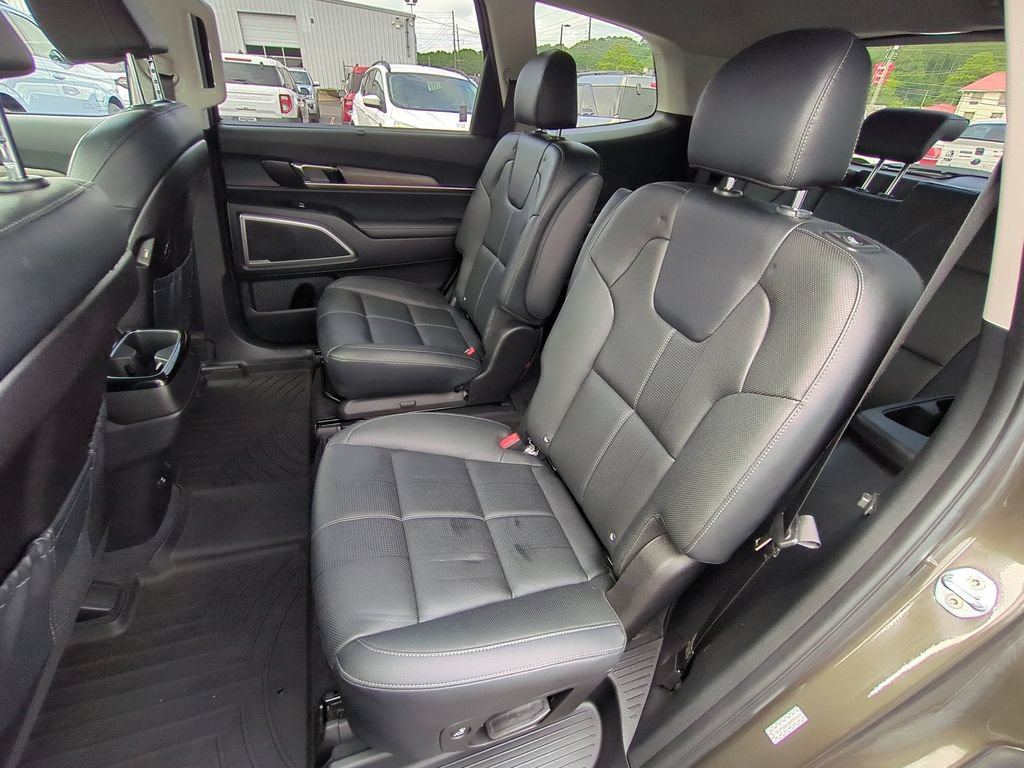 Used 2022 Kia Telluride EX w/ EX Premium Package AWD/4WD image 15