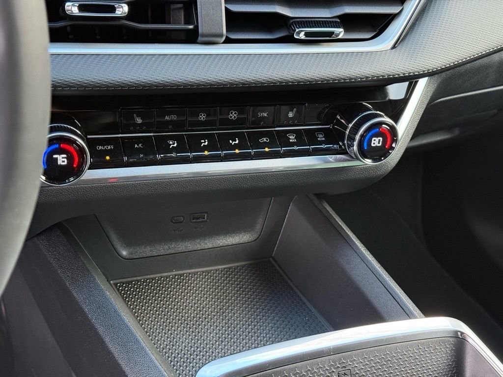 New 2026 Chevrolet Equinox LT image 15