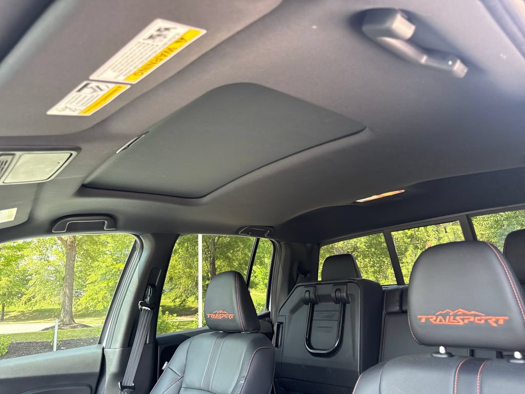 Used 2025 Honda Ridgeline TrailSport image 31