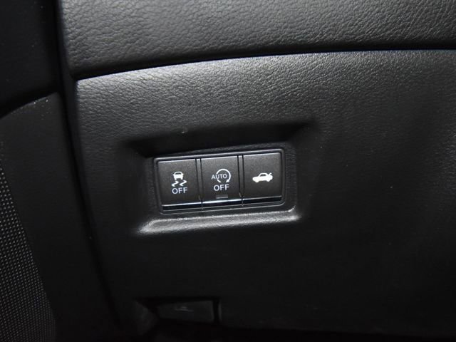 Used 2016 INFINITI Q50 Premium image 15