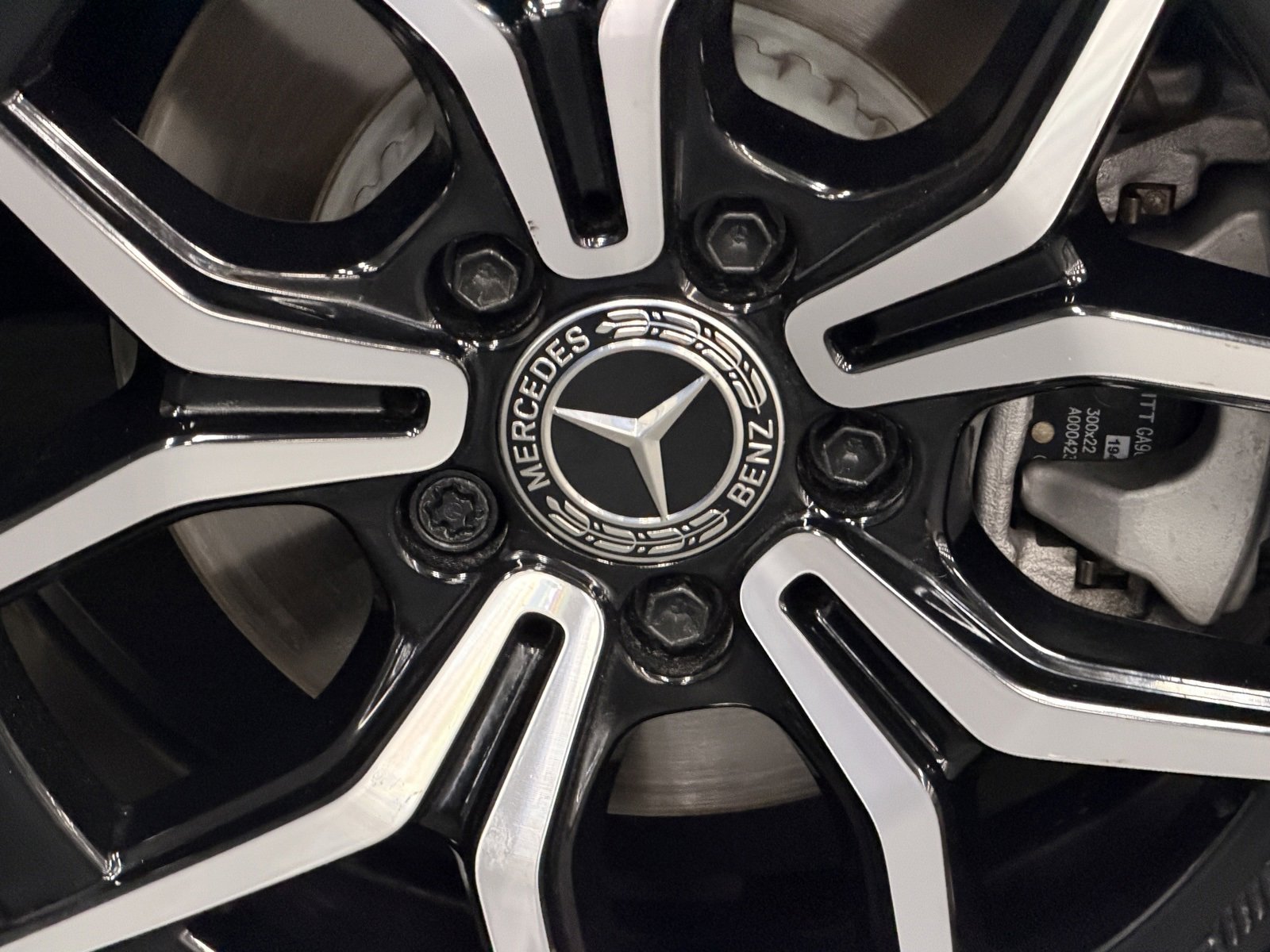 Used 2023 Mercedes-Benz E 350 Sedan image 19