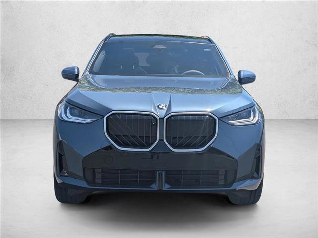 Used 2026 BMW X3 xDrive30i w/ Premium Package AWD/4WD image 3