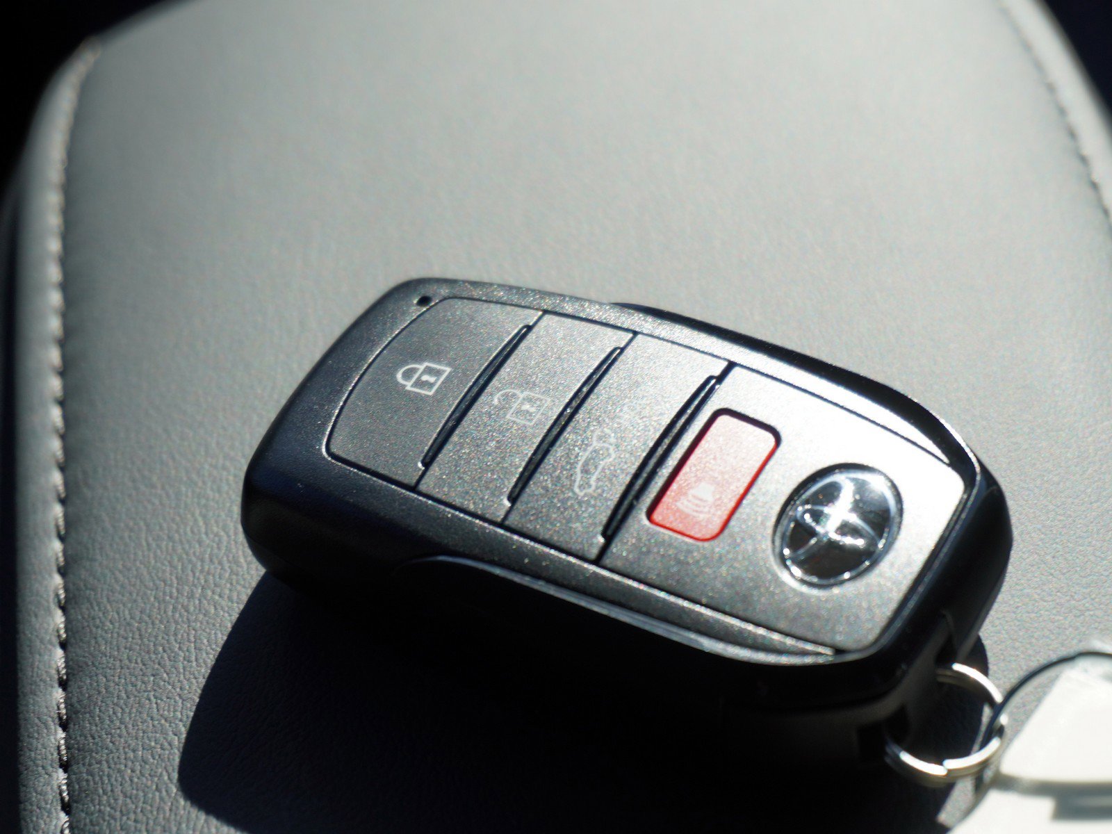 New 2026 Toyota Corolla Cross XLE image 18