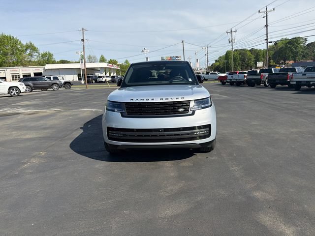 Used 2025 Land Rover Range Rover SE AWD/4WD image 2