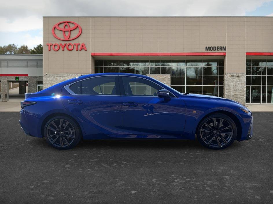 Used 2025 Lexus IS 350 F Sport image 4